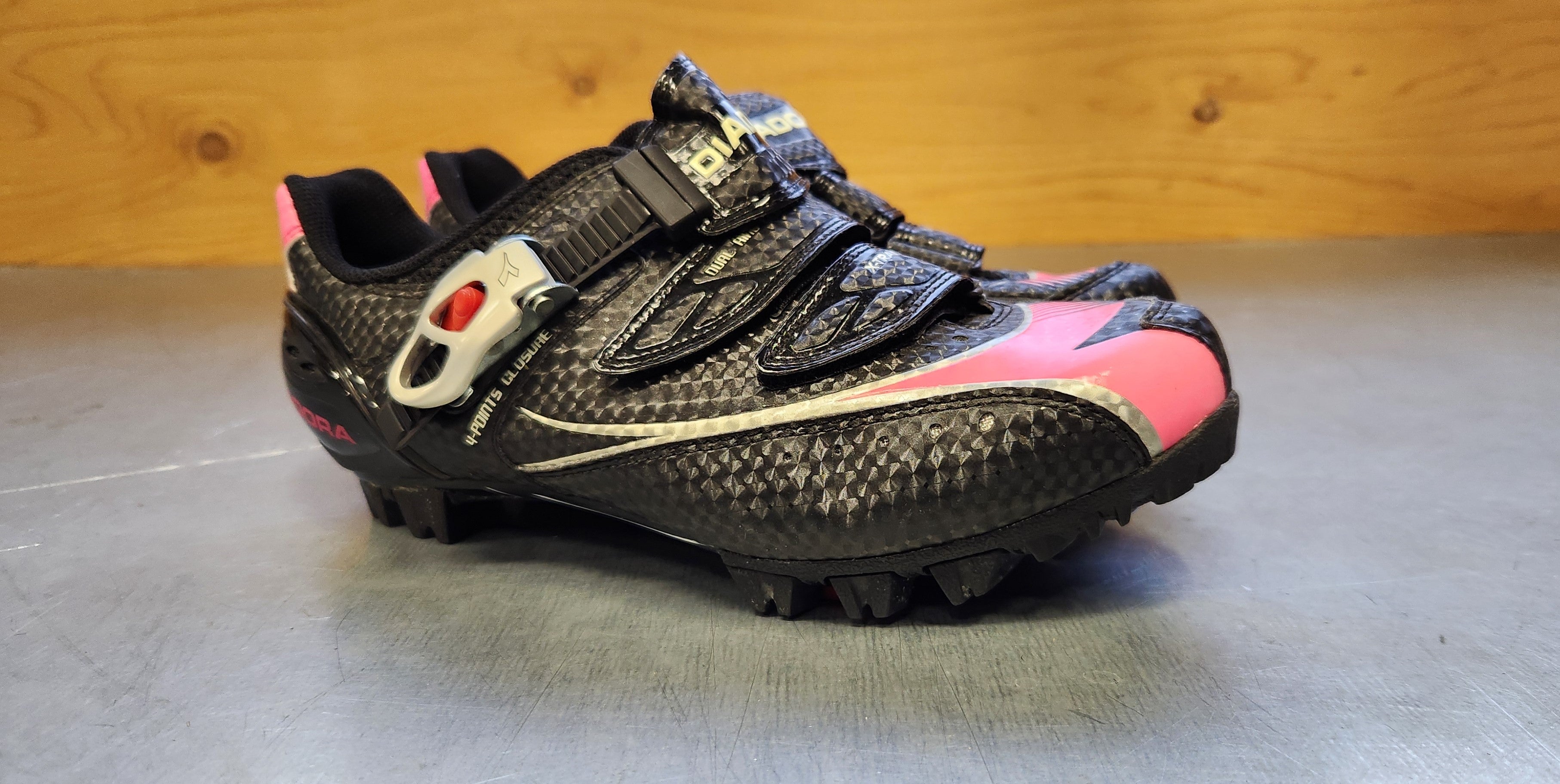 Soulier DIADORA X-trail 2 Femme