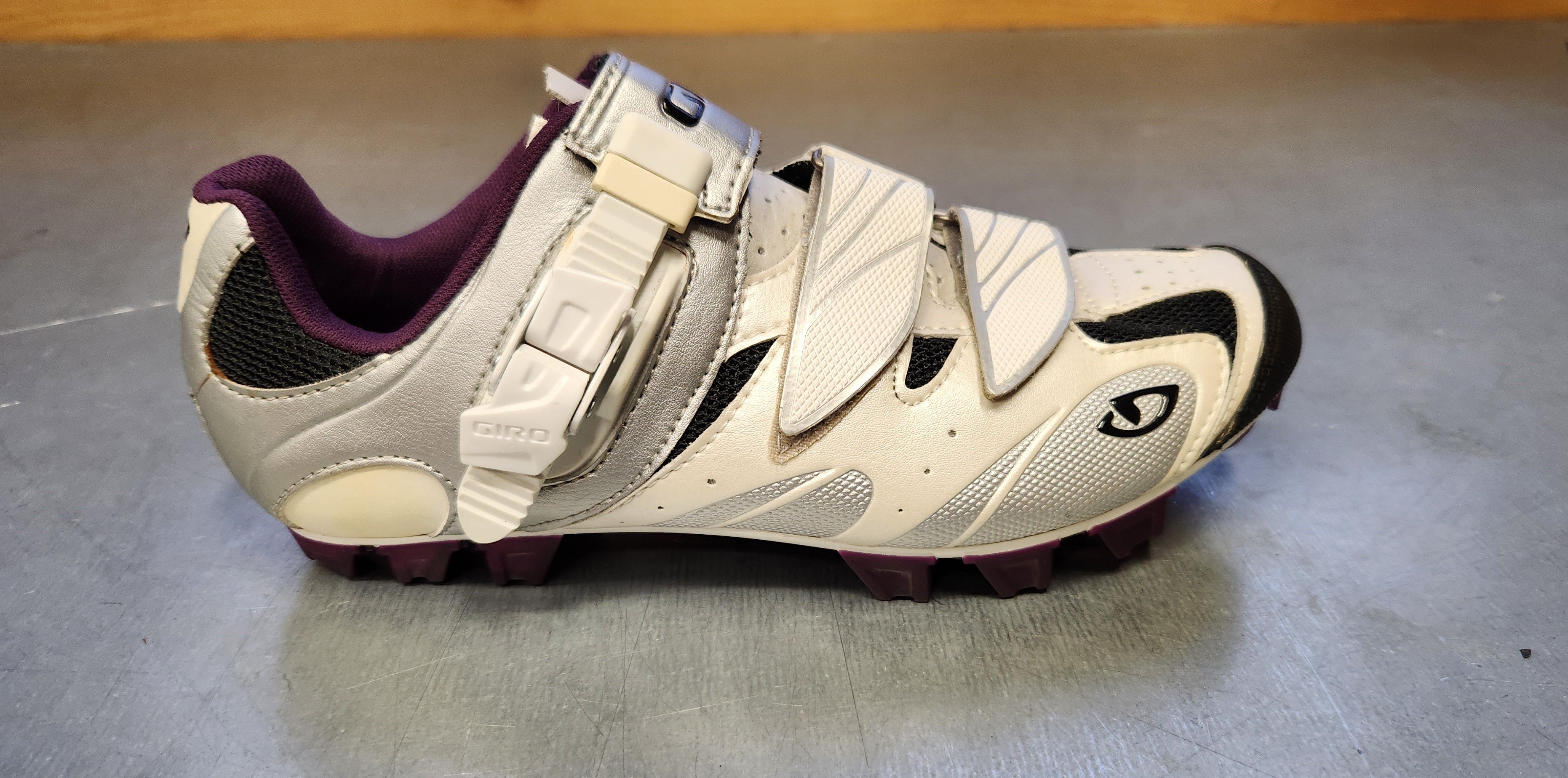 Soulier GIRO Manta Femme